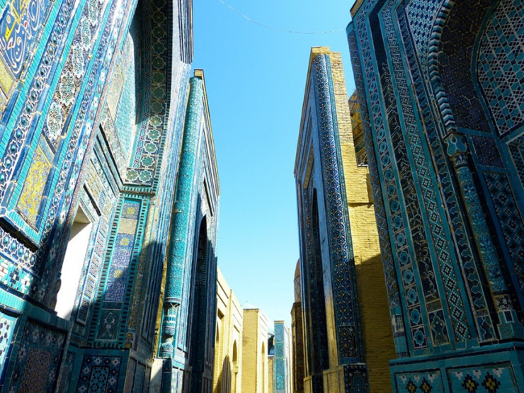 Uzbekistan legalises online casinos - but why?